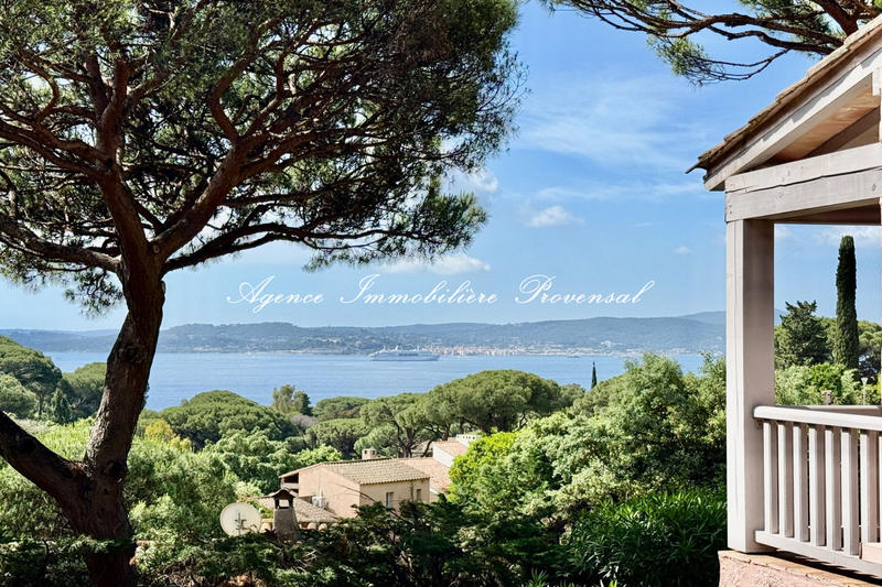 Villa - 200 m² - 7 pièces