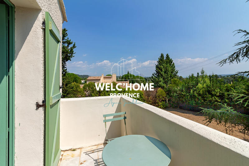 Villa - 240 m² - 8 pièces