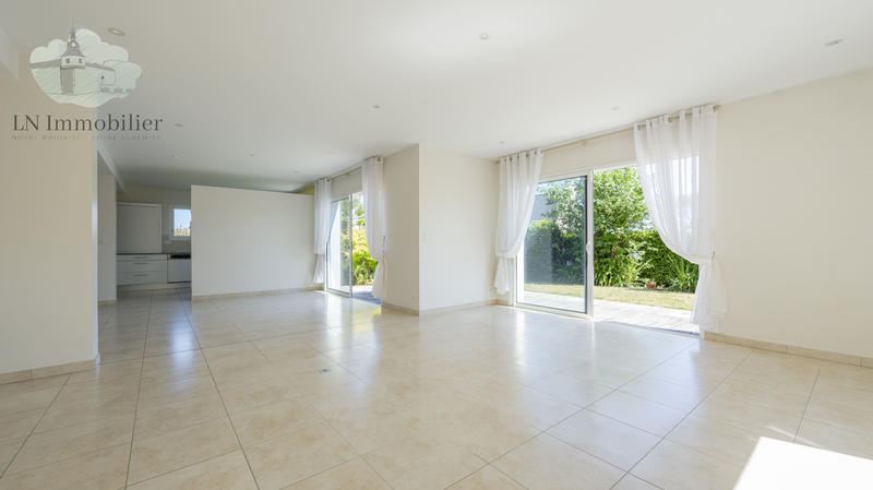 Maison - 162 m² - 6 pièces