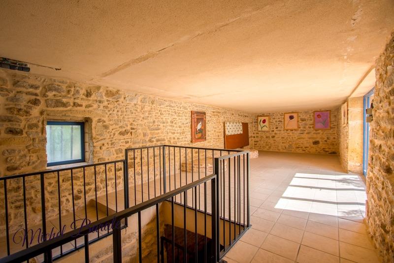 Maison - 208 m² - 8 pièces