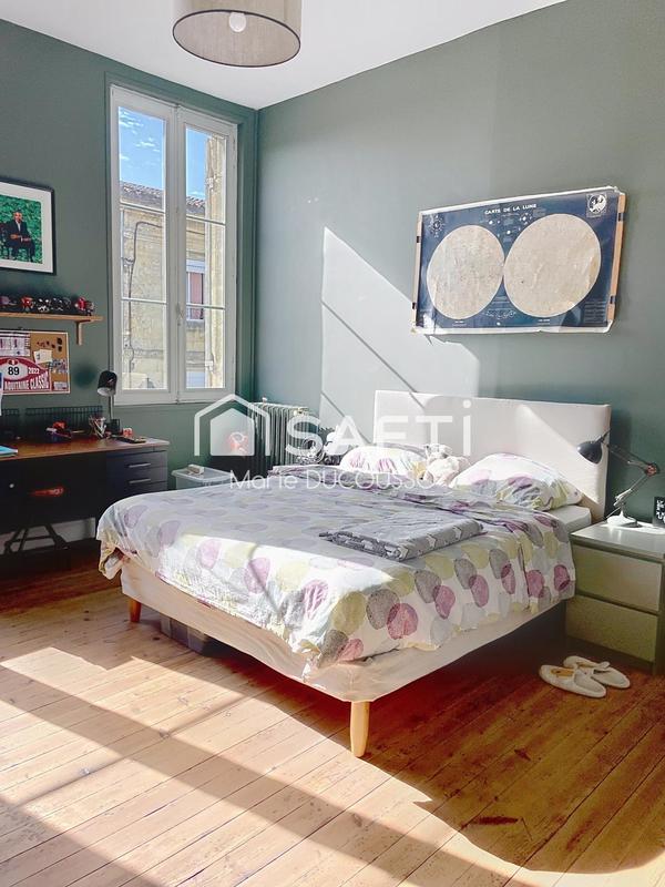 Maison de maîtres - 372 m² - 8 pièces