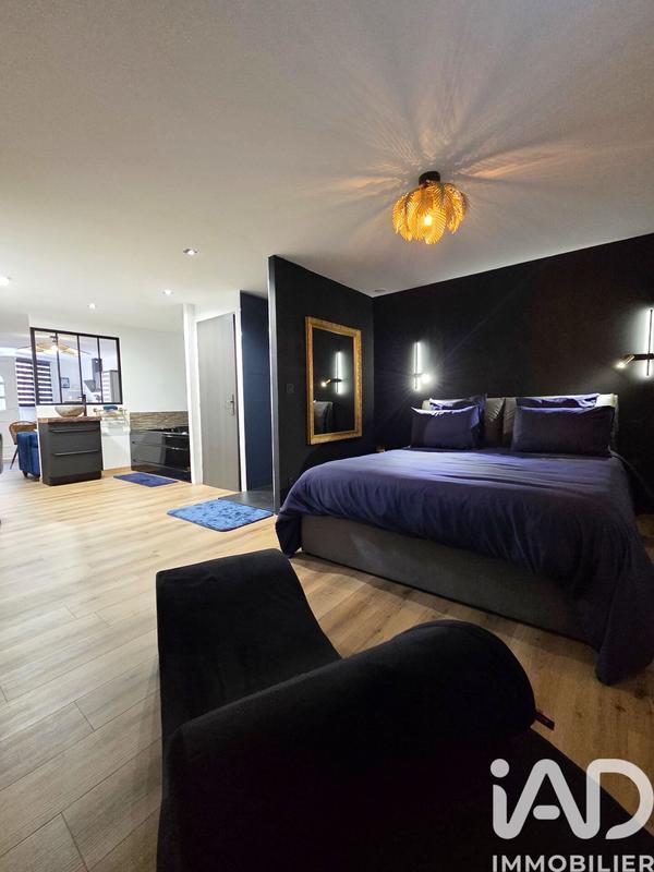 Maison de village - 226 m² - 7 pièces