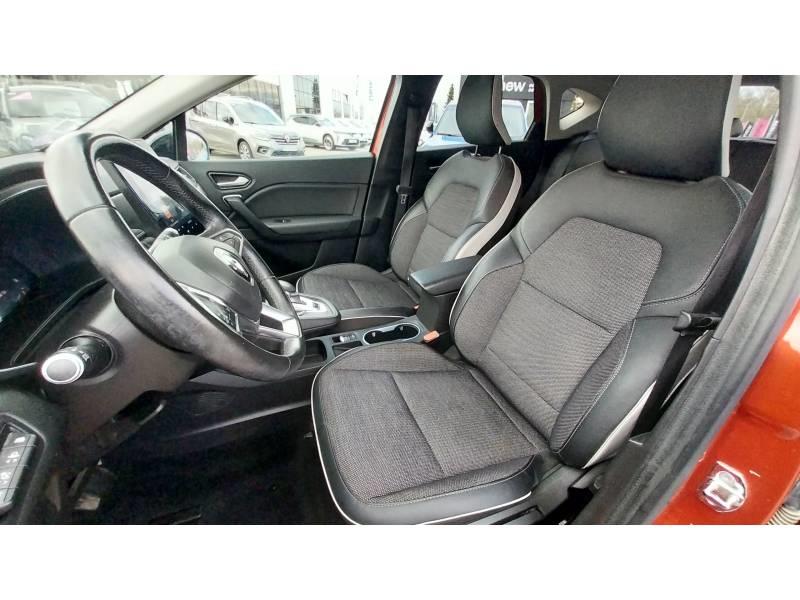 Renault Captur E-Tech Plug-in 160 Intens