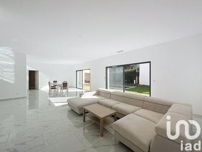 Maison - 145 m² - 5 pièces