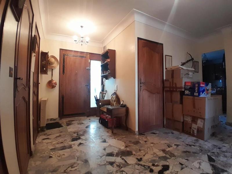 Propriété - 264 m² - 8 pièces