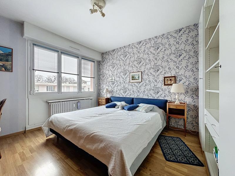 Appartement - 100 m² - 4 pièces