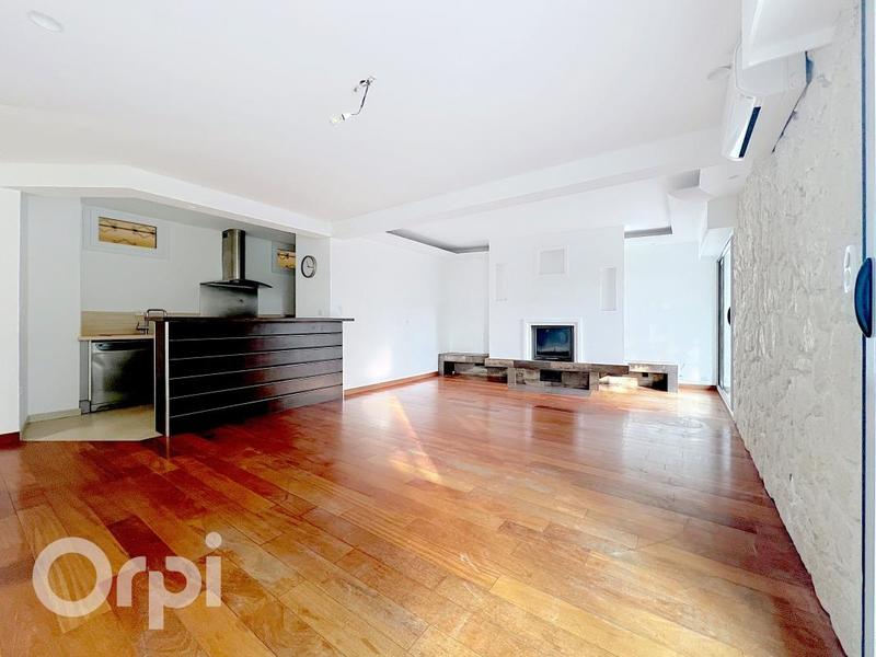 Appartement - 76 m² - 3 pièces