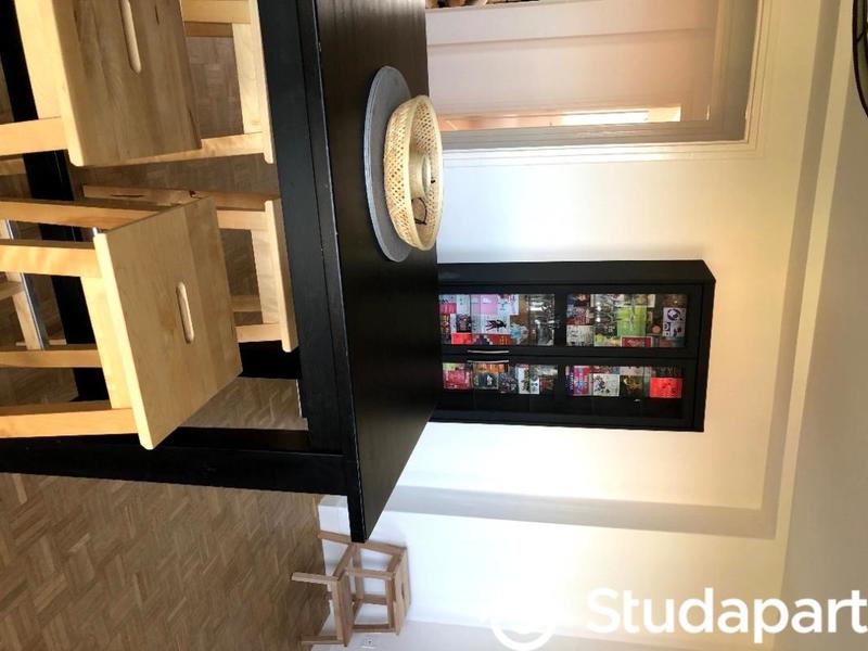 Chambre - 11 m² - 1 pièce