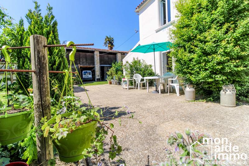 Maison traditionnelle - 135 m² - 5 pièces