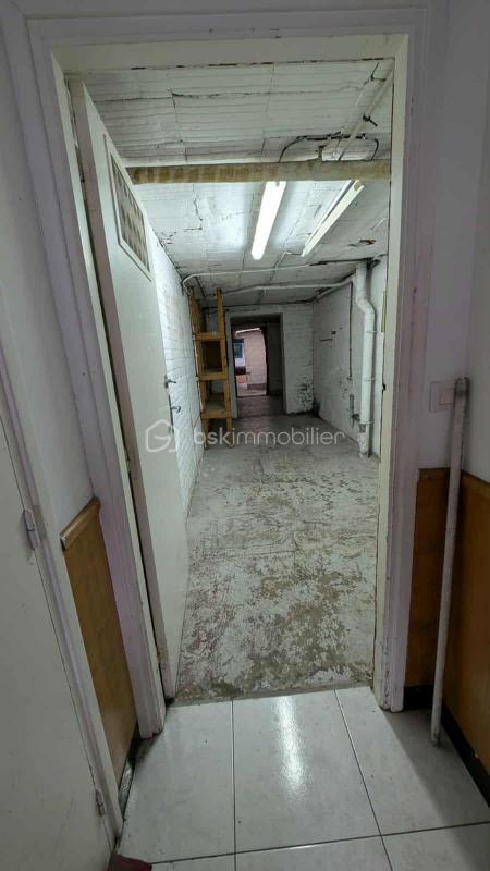 Demeure - 106 m² - 7 pièces