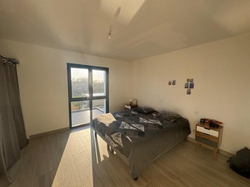 Maison - 225 m² - 10 pièces