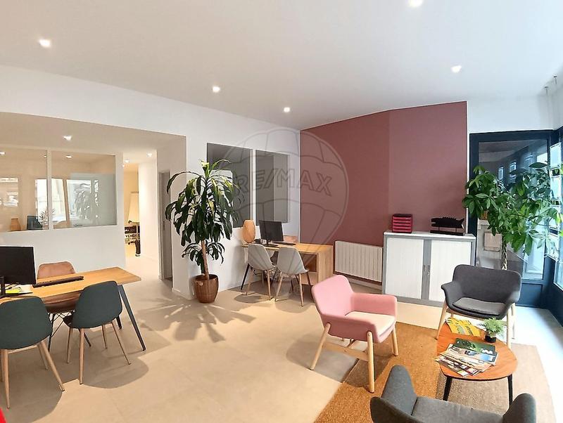 Local commercial - 56 m² - 4 pièces