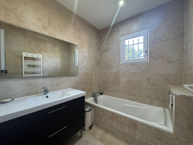 Maison - 126 m² - 5 pièces