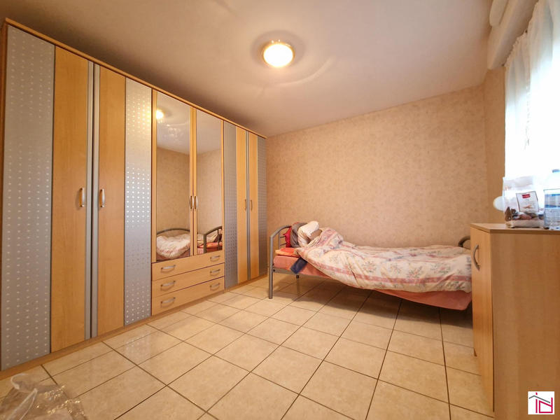 Maison - 137 m² - 7 pièces