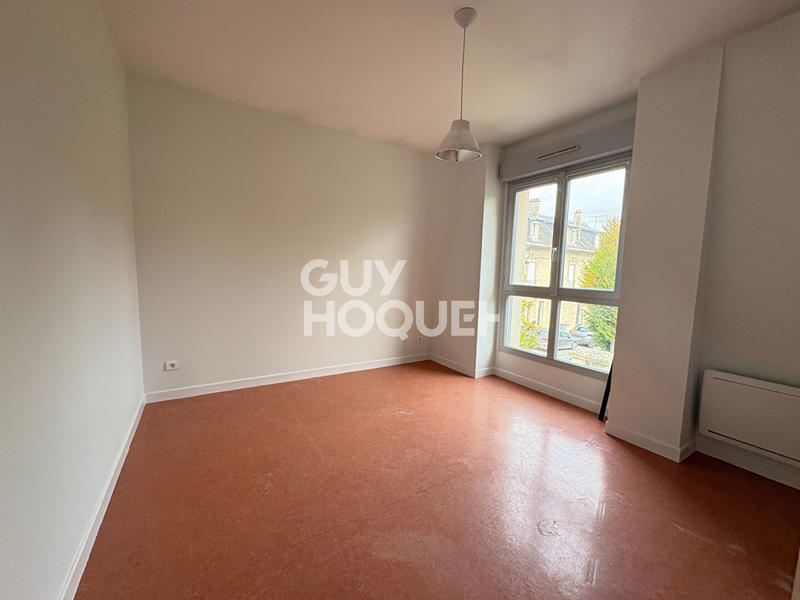 Maison - 176 m² - 8 pièces