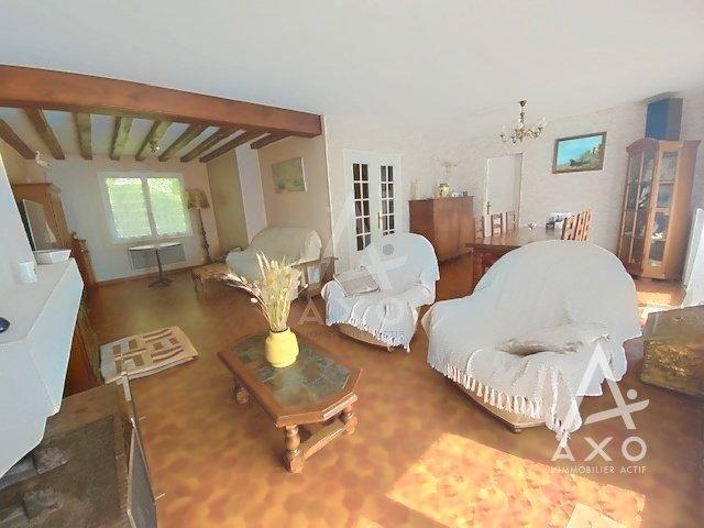 Maison - 152 m² - 7 pièces