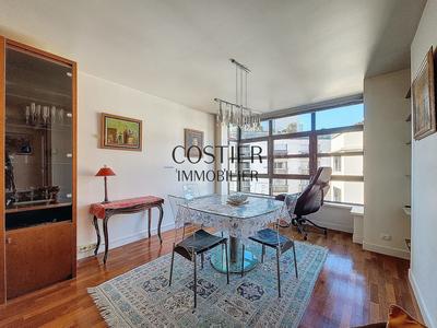 Appartement - 108 m² - 5 pièces