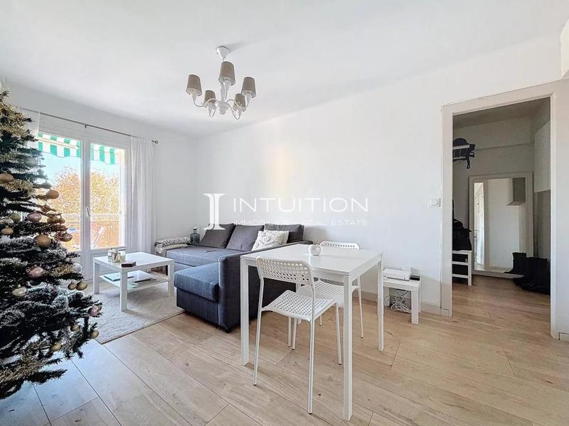 Appartement - 45 m² - 2 pièces