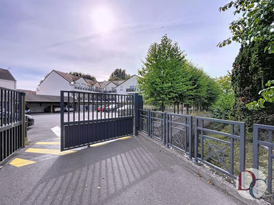 Appartement - 75 m² - 4 pièces