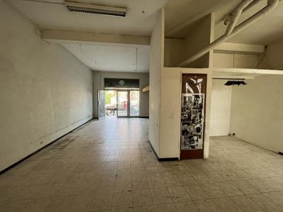 Local commercial - 63 m² - 1 pièce