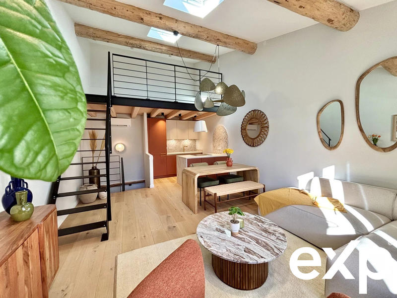 Maison traditionnelle - 77 m² - 4 pièces