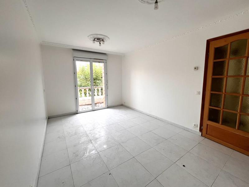 Pavillon - 190 m² - 9 pièces