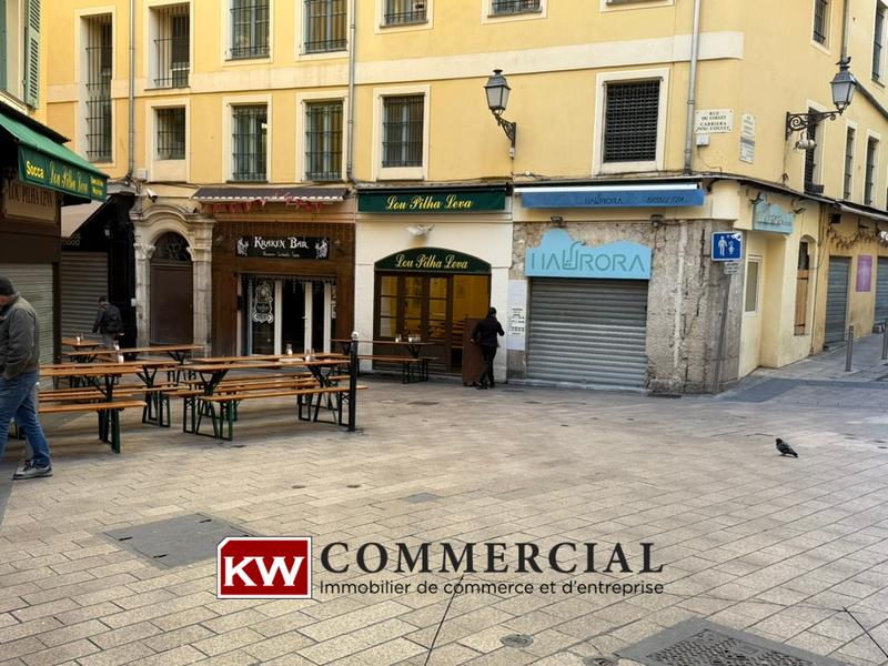 Fonds de commerce - Magasins - 60 m²