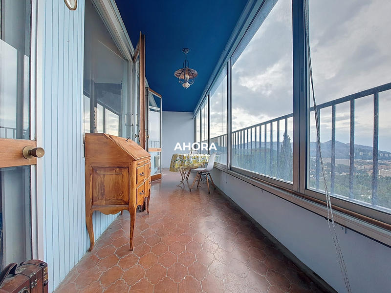 Appartement - 98 m² - 3 pièces