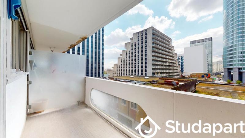 Chambre - 9 m² - 1 pièce