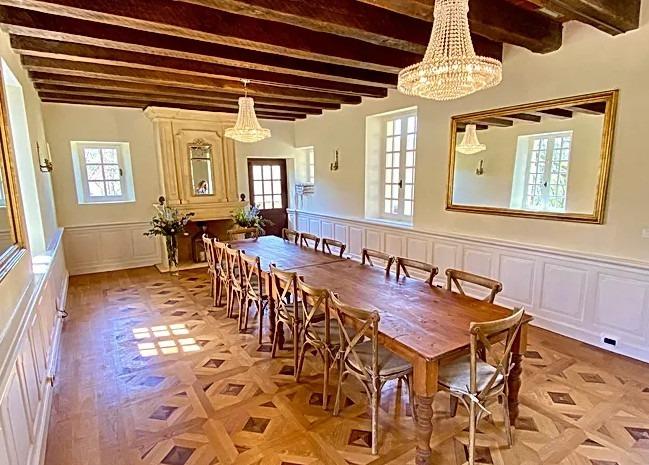 Manoir - 980 m² - 22 pièces