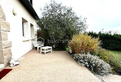 Pavillon - 130 m² - 7 pièces