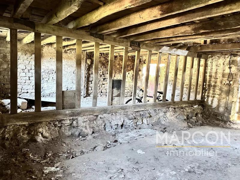 Maison - 95 m² - 5 pièces