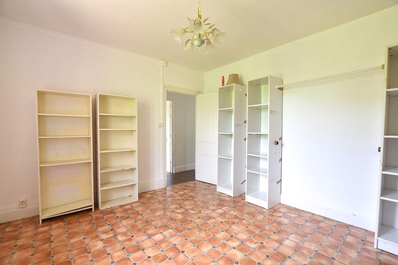 Maison - 110 m² - 7 pièces