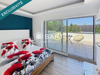 Villa - 249 m² - 6 pièces