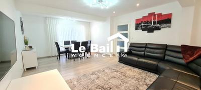 Maison - 228 m² - 8 pièces