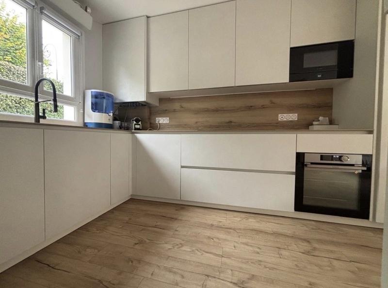 Maison - 80 m² - 5 pièces