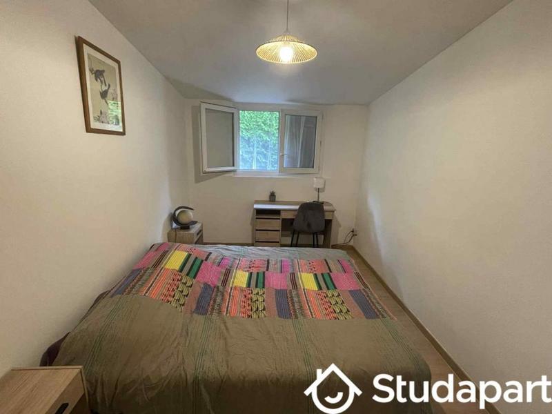 Chambre - 38 m² - 1 pièce