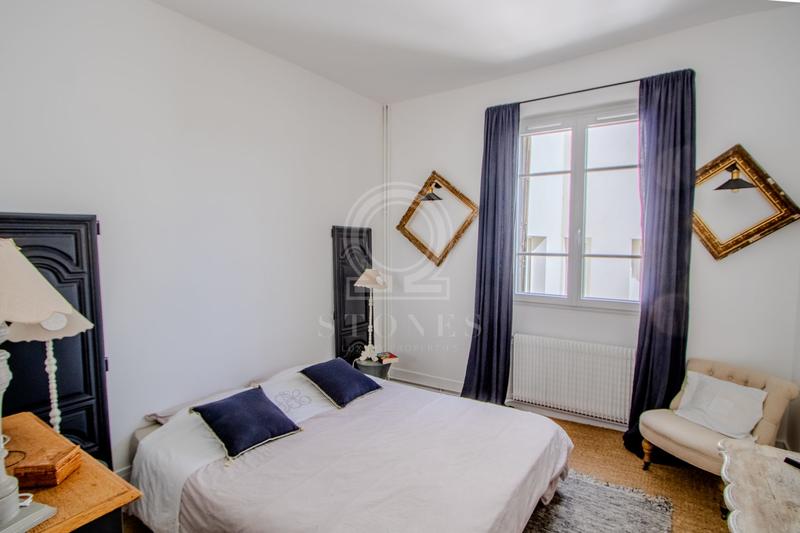 Maison ancienne - 184 m² - 7 pièces