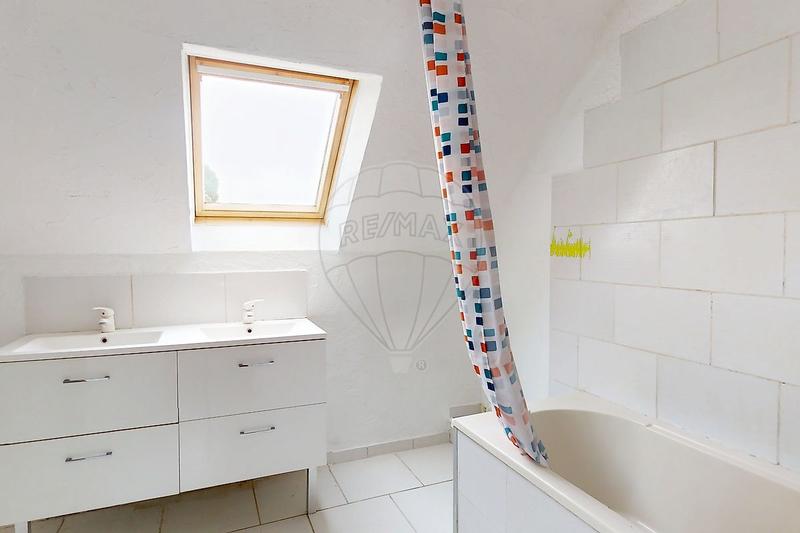 Maison - 157 m² - 7 pièces