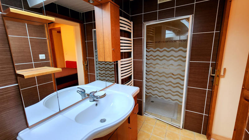 Maison - 479 m² - 15 pièces