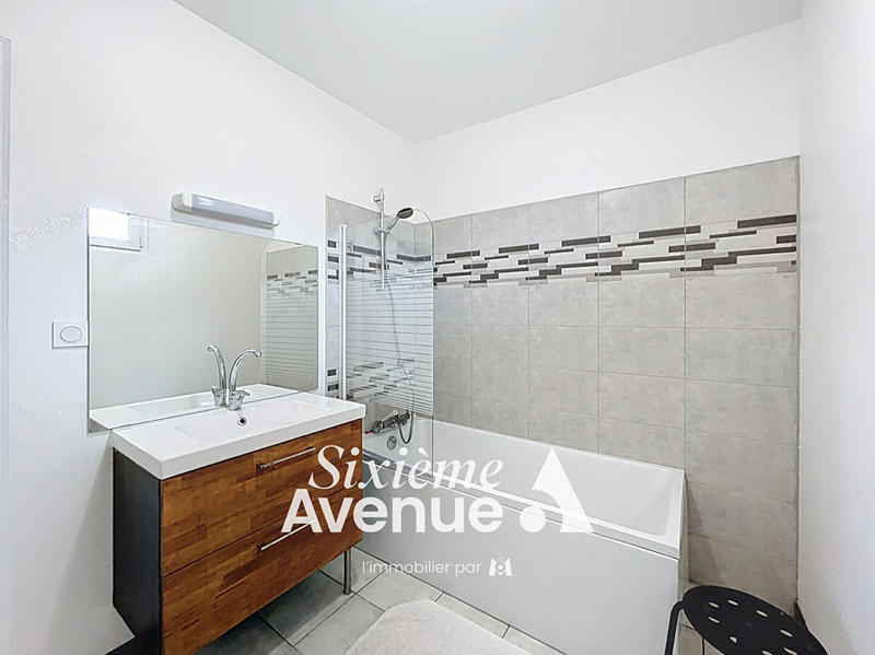 Appartement - 83 m² - 4 pièces