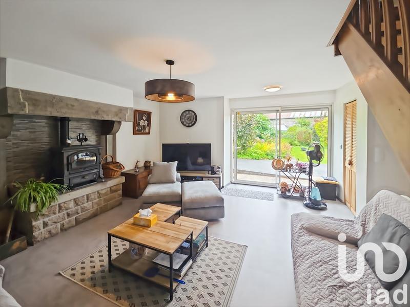 Maison - 98 m² - 4 pièces