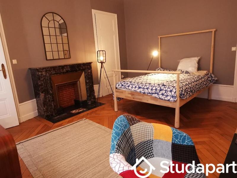 Chambre - 16 m² - 1 pièce