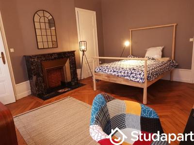 Chambre - 16 m² - 1 pièce