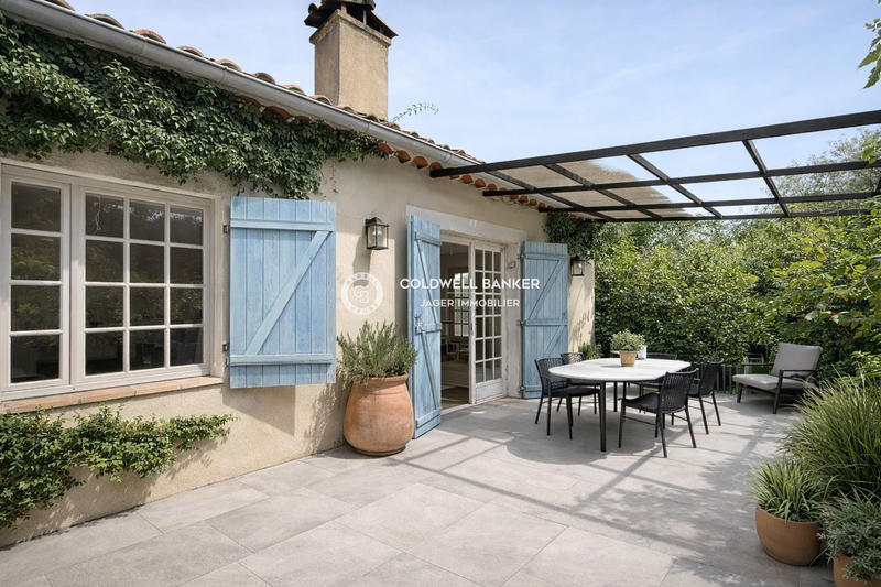 Maison - 90 m² - 3 pièces