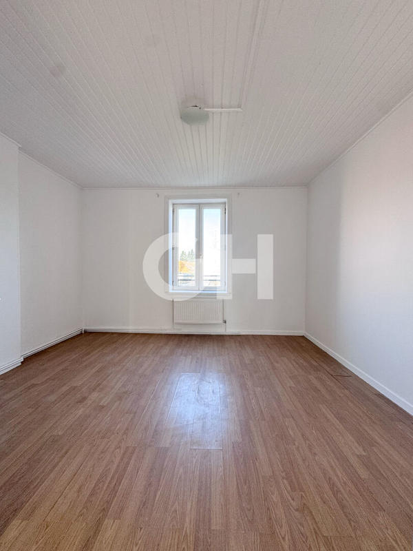 Maison - 81 m² - 5 pièces