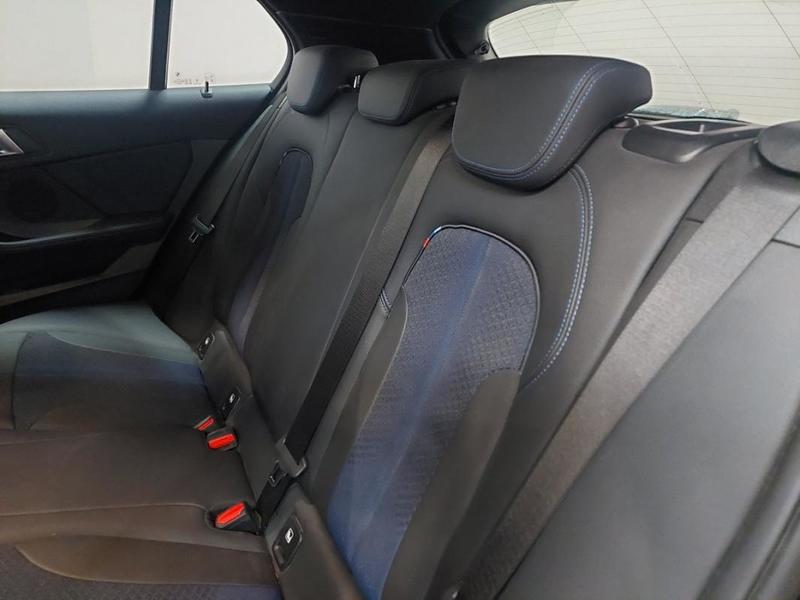 Bmw Série 1 118i Dkg7 m Sport