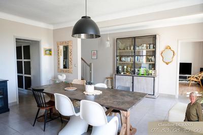 Maison - 175 m² - 9 pièces