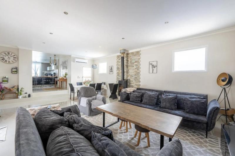 Maison - 167 m² - 7 pièces