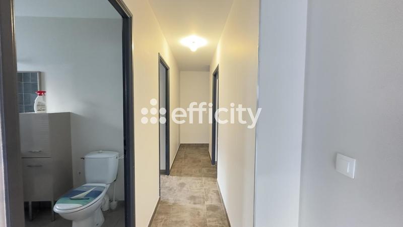 Villa - 80 m² - 4 pièces